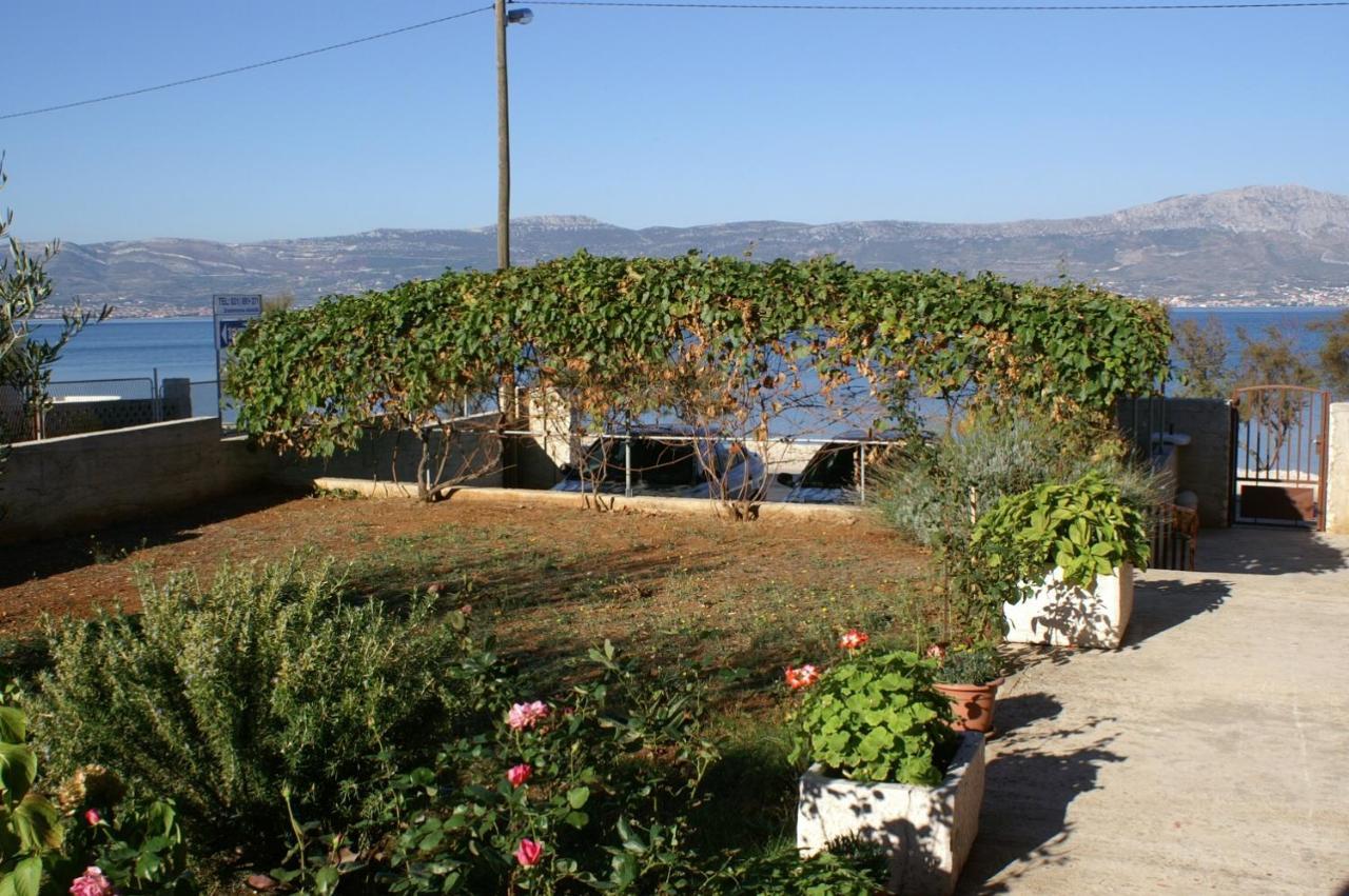 Apartments By The Sea Slatine, Ciovo - 1128 المظهر الخارجي الصورة