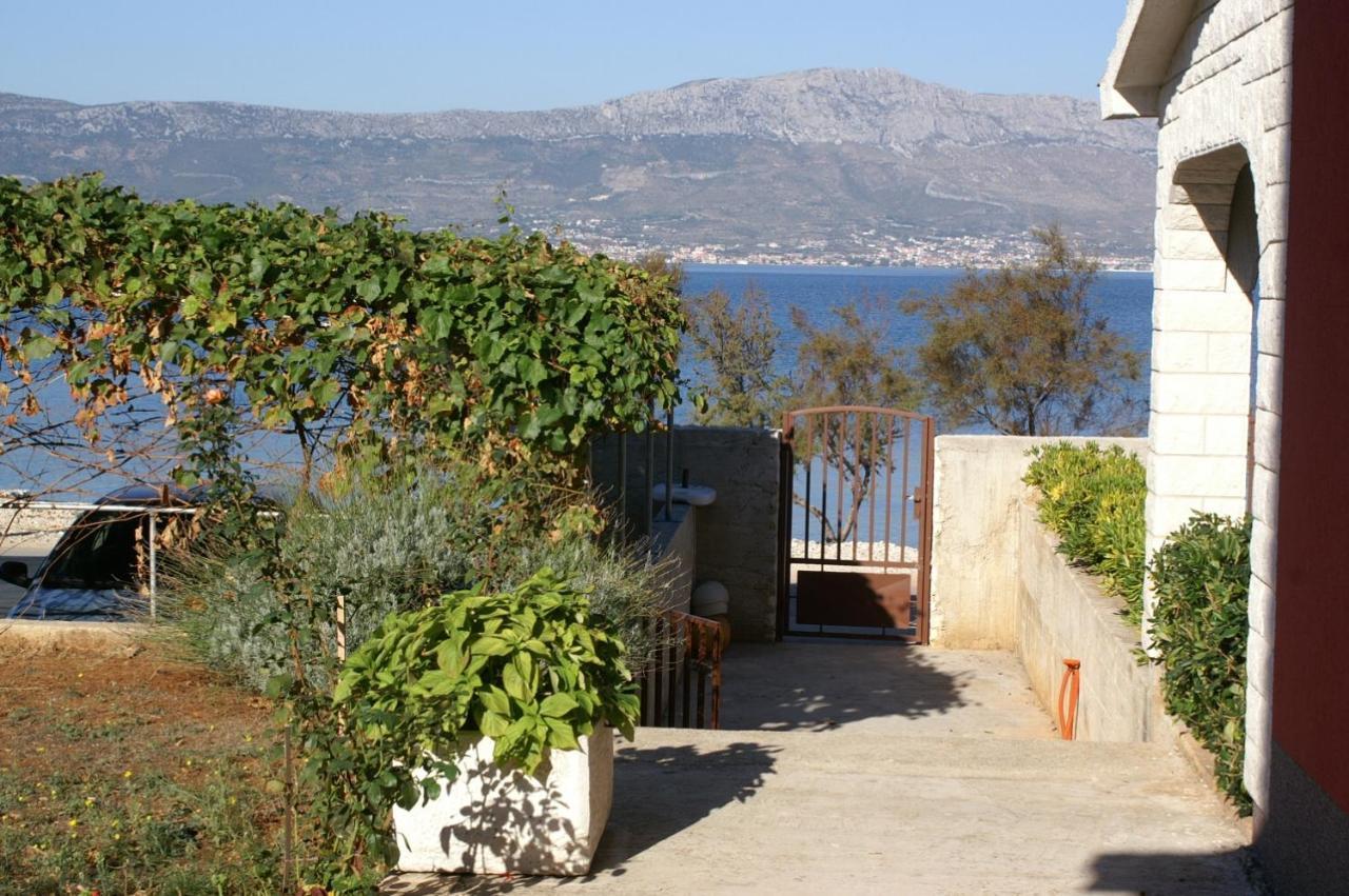 Apartments By The Sea Slatine, Ciovo - 1128 المظهر الخارجي الصورة